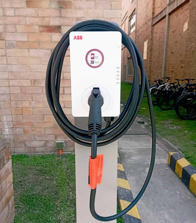 cargador electrico zona franca mgm ingenieria