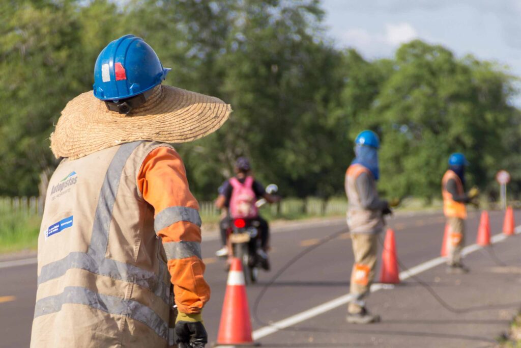 trabajadores contratistas cable